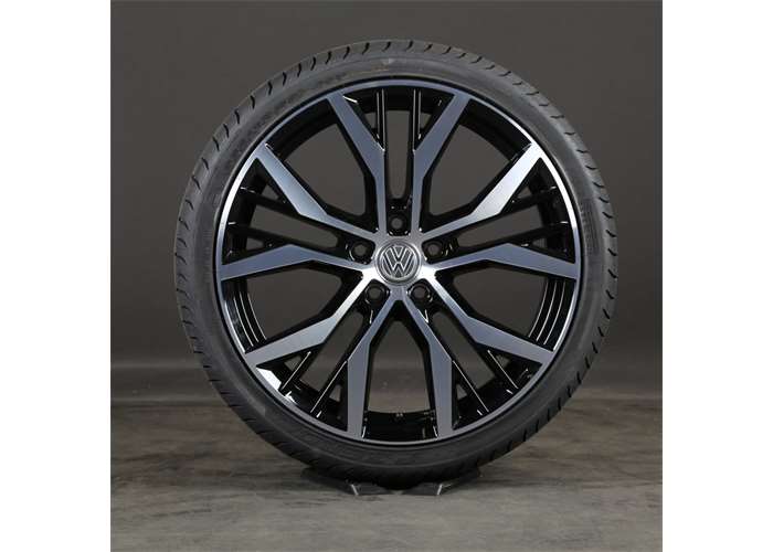 FELGA VW SANTIJAGO 5415 17X7.5 5X112 ET 35 57.1 BMF